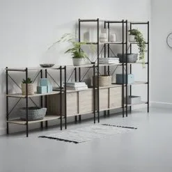 JYSK Internal Hyllenhet VANDBORG 4 H/2 D Ek/svart 15 JYSK Internal Hyllenhet VANDBORG 4 H/2 D Ek/svart -Sovrum affär 107647 2