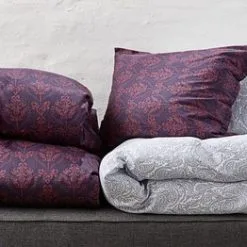 JYSK Påslakanset FREDERIKKE Satin 150x210 Blå/vit -Sovrum affär 82657