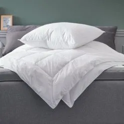 KRONBORG Täcke 700g BRURI Svalt 150x210 -Sovrum affär 88710