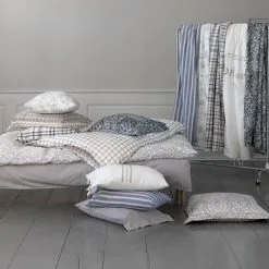 Høie Påslakanset AGNETHA 150x210 Beige -Sovrum affär 92461